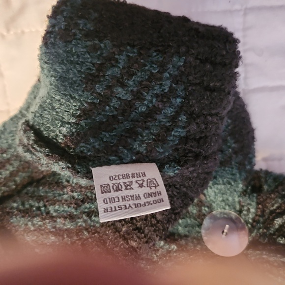 Hat - Picture 5 of 5